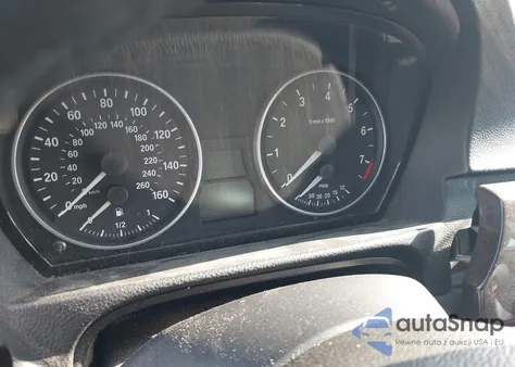 2007 BMW 328Xi z USA, uszkodzony, nr VIN WBAVC93507KZ71651